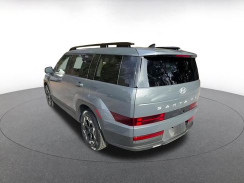 Used 2025 Hyundai Santa Fe SEL image 11