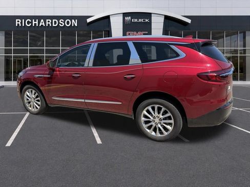 Used 2020 Buick Enclave Essence w/ Sound and Sites Package FWD image 9