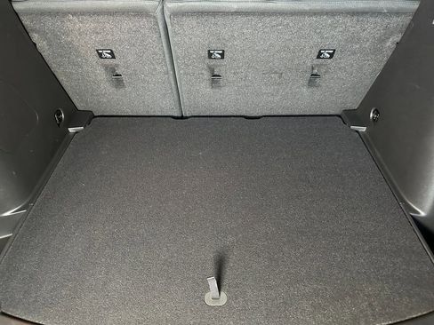 Used 2023 Chevrolet TrailBlazer LS image 22