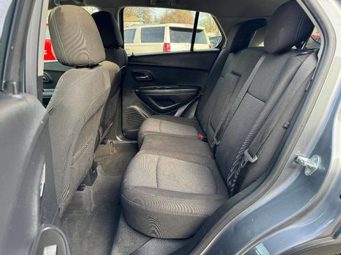Used 2015 Chevrolet Trax LT image 12