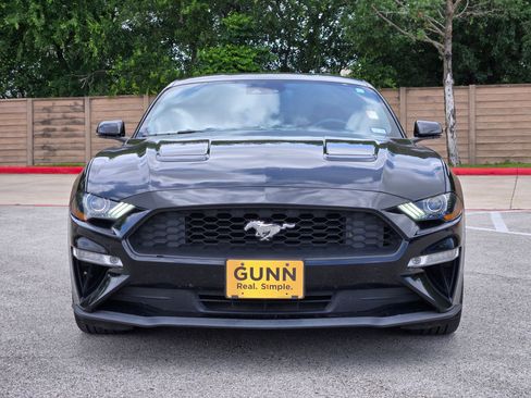 Used 2019 Ford Mustang Premium w/ Equipment Group 201A RWD image 8