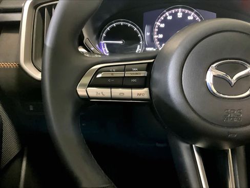 Used 2025 MAZDA CX-50 AWD 2.5 Hybrid w/ Premium Pkg image 23