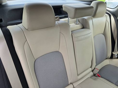 Certified 2018 Honda Clarity Plug-In Hybrid image 15