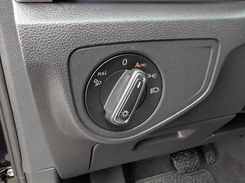 Certified 2023 Volkswagen Atlas SEL AWD/4WD image 36