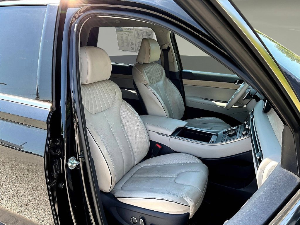 Used 2023 Hyundai Palisade Limited AWD/4WD image 34