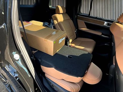 New 2026 Hyundai Santa Fe Calligraphy image 11