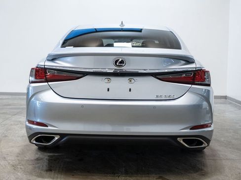 Used 2022 Lexus ES 350 w/ Premium Package image 6