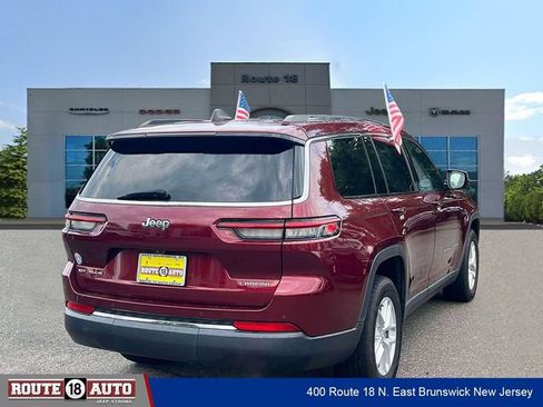 Used 2021 Jeep Grand Cherokee L Laredo w/ Luxury Tech Group I AWD/4WD image 6
