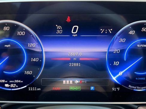 Used 2023 Mercedes-Benz EQE 500 4MATIC SUV image 25