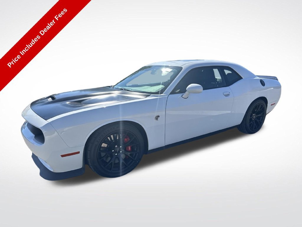 Used 2016 Dodge Challenger SRT Hellcat RWD image 1