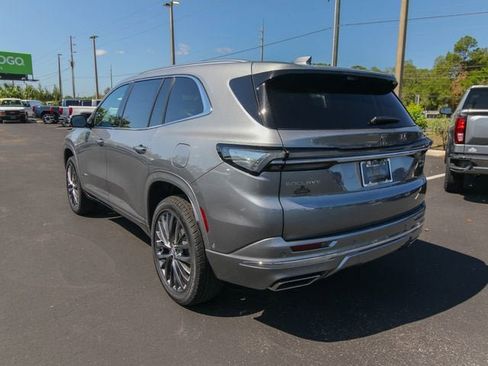 New 2026 Buick Enclave Avenir w/ Super Cruise Package FWD image 7