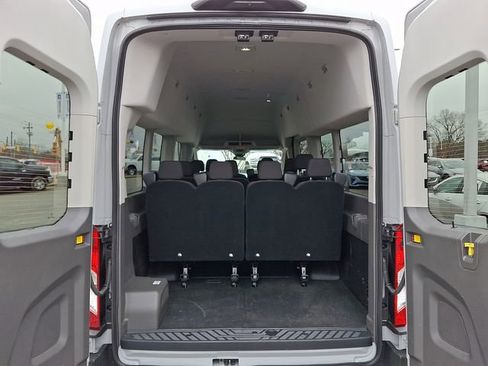Used 2024 Ford Transit 350 XLT image 21
