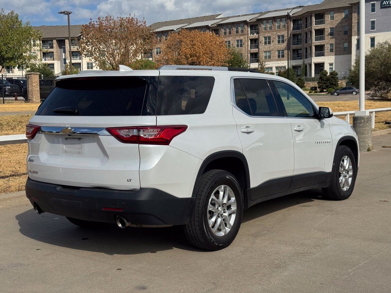 Used 2018 Chevrolet Traverse LT FWD image 4