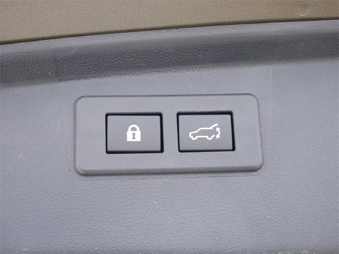 Used 2020 Subaru Outback Limited w/ Popular Package #2 image 13