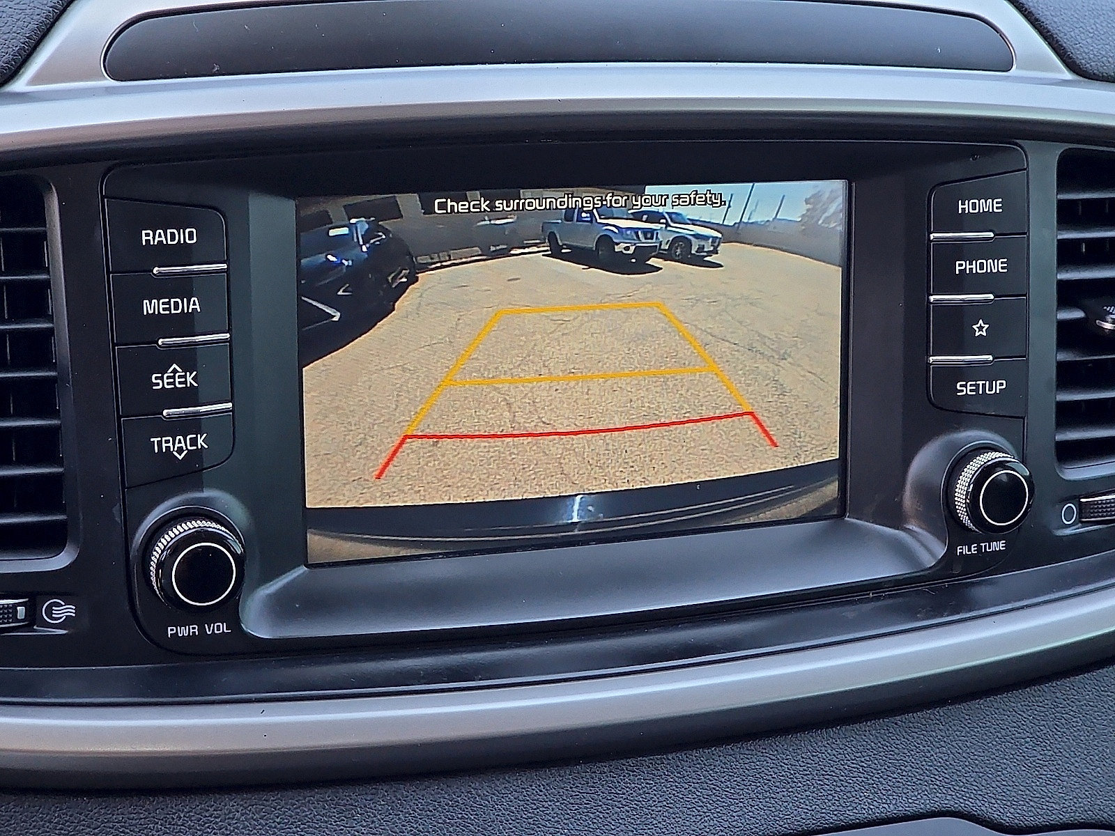 Used 2020 Kia Sorento EX FWD image 20