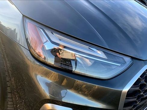 Used 2021 Audi Q5 e Premium Plus w/ Premium Plus Package image 28