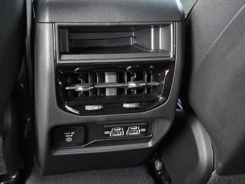 New 2025 Jeep Grand Cherokee Altitude RWD image 24