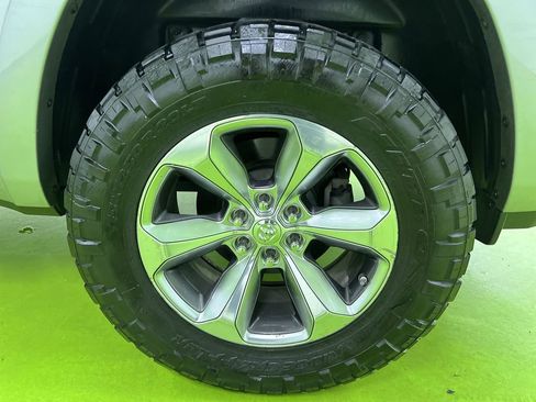 Used 2019 RAM 1500 Limited AWD/4WD image 15