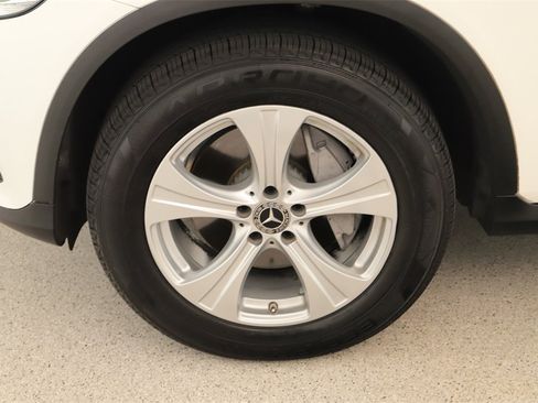 Used 2018 Mercedes-Benz GLC 300 GLC 300 image 33