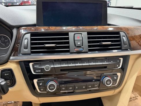 Used 2014 BMW 435i Convertible RWD image 45