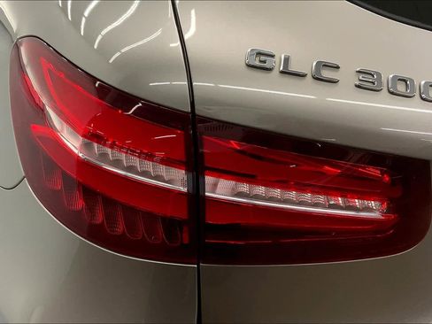 Used 2019 Mercedes-Benz GLC 300 image 28