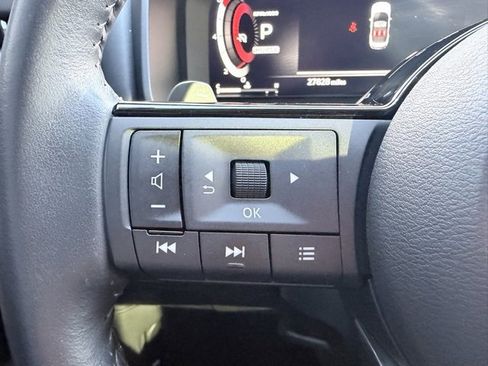 Certified 2024 Nissan Rogue Platinum image 10