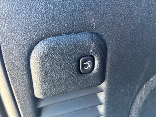 Used 2020 Jeep Grand Cherokee Altitude AWD/4WD image 6