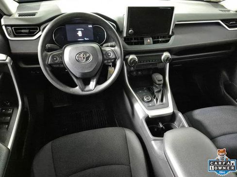 Certified 2023 Toyota RAV4 LE AWD/4WD image 10