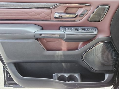 New 2025 RAM 1500 Limited AWD/4WD image 25