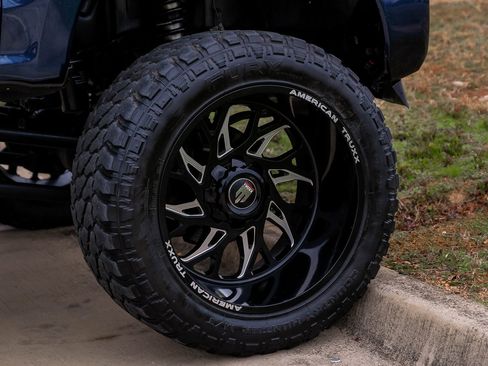 Used 2019 Ford F250 Lariat w/ Chrome Package image 58