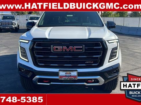 New 2026 GMC Yukon XL AT4 Ultimate AWD/4WD image 8