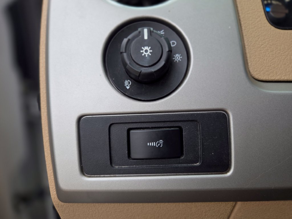 Used 2013 Ford F150 Lariat w/ Luxury Equipment Group RWD image 25