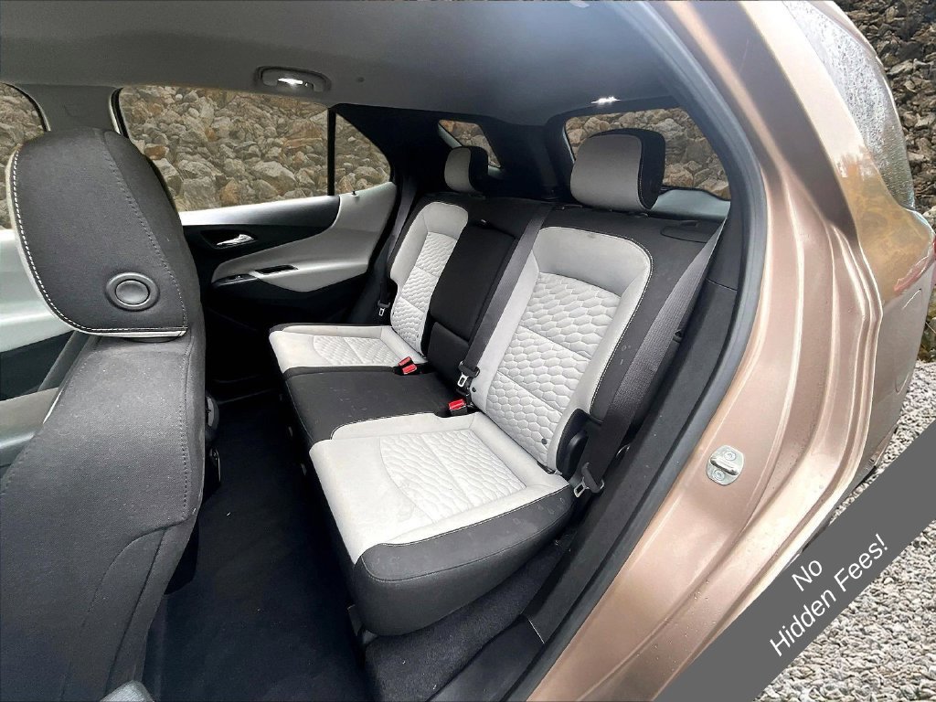 Used 2019 Chevrolet Equinox LS w/ LS Convenience Package AWD/4WD image 22