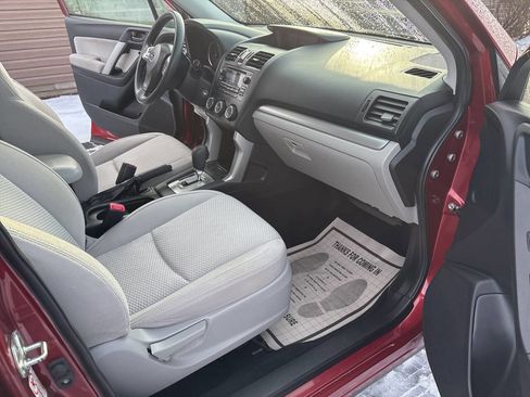 Used 2015 Subaru Forester 2.5i Premium w/ All-Weather Package image 8