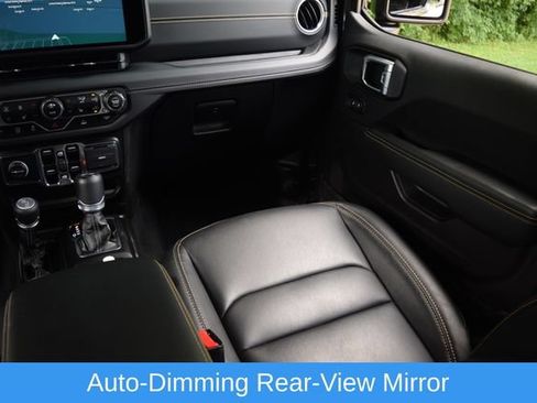 Used 2024 Jeep Wrangler Unlimited Sahara w/ Technology Group AWD/4WD image 14