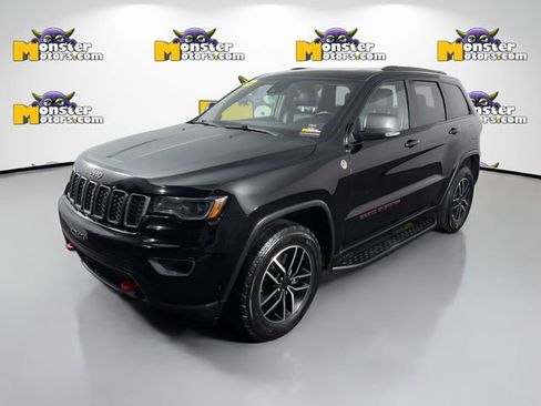 Used 2021 Jeep Grand Cherokee Trailhawk w/ Trailhawk Luxury Group AWD/4WD image 1