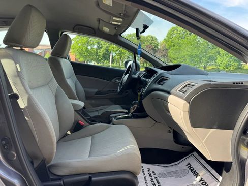Used 2015 Honda Civic LX image 17