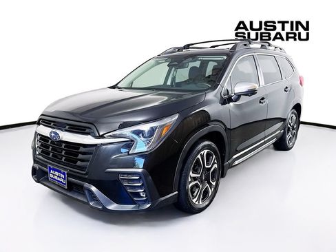 Used 2023 Subaru Ascent Limited w/ Technology Package AWD/4WD image 3