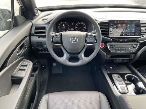 New 2026 Honda Ridgeline Black Edition image 7