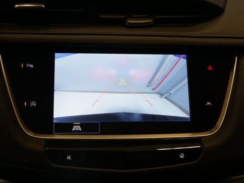Certified 2024 Cadillac XT6 Luxury w/ LPO, Floor Liner Package AWD/4WD image 26
