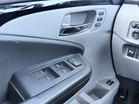 Used 2019 Honda Pilot Elite image 11