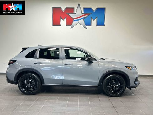 New 2026 Honda HR-V Sport image 1