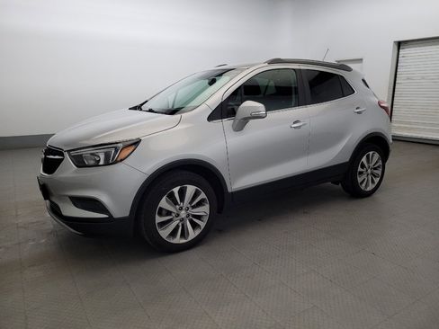 Used 2019 Buick Encore Preferred w/ Safety Package FWD image 2