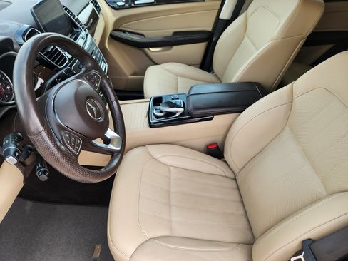 Used 2018 Mercedes-Benz GLE 350 image 9