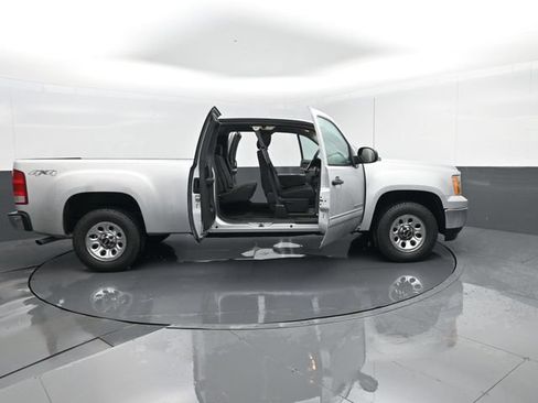 Used 2013 GMC Sierra 1500 SL AWD/4WD image 24