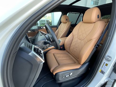 New 2026 BMW X5 xDrive50e AWD/4WD image 11