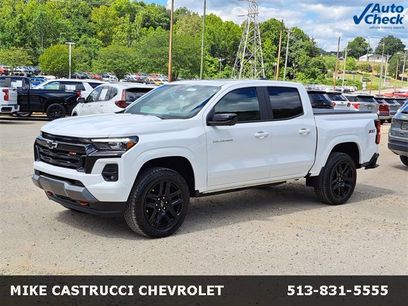 Used 2024 Chevrolet Colorado Z71 w/ Z71 Convenience Package 2