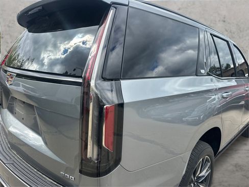 Used 2023 Cadillac Escalade Sport w/ Touring Package AWD/4WD image 22