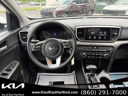 Used 2020 Kia Sportage LX AWD/4WD image 23