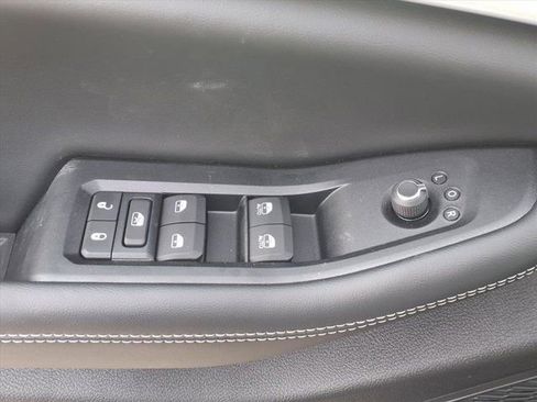 New 2026 Jeep Grand Cherokee Altitude AWD/4WD image 20
